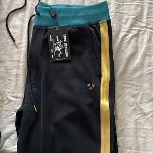 Brand new True religion sweatpants Size L